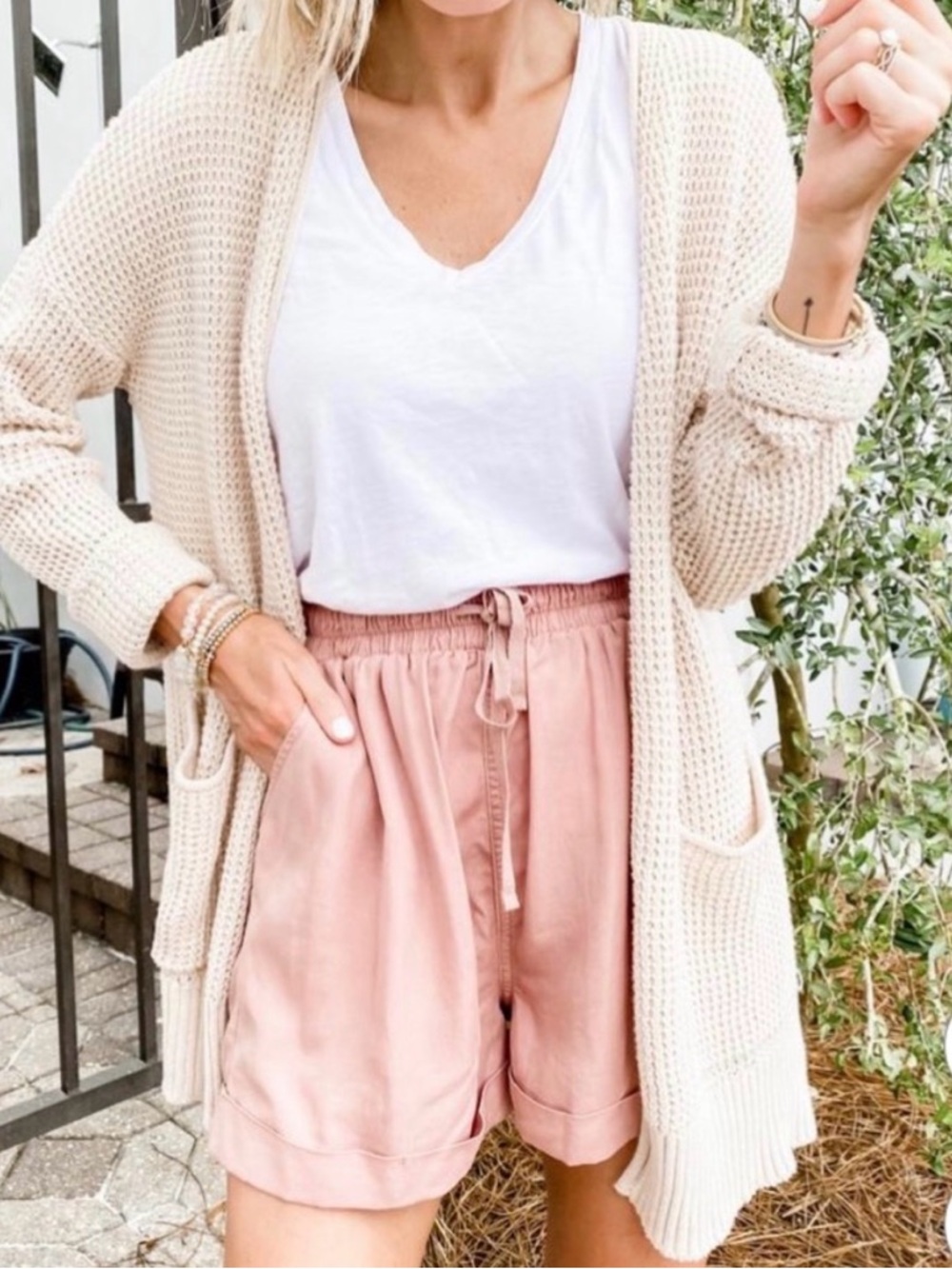 Universal Thread Cream Waffle knit Open-Knit oversized Sweater